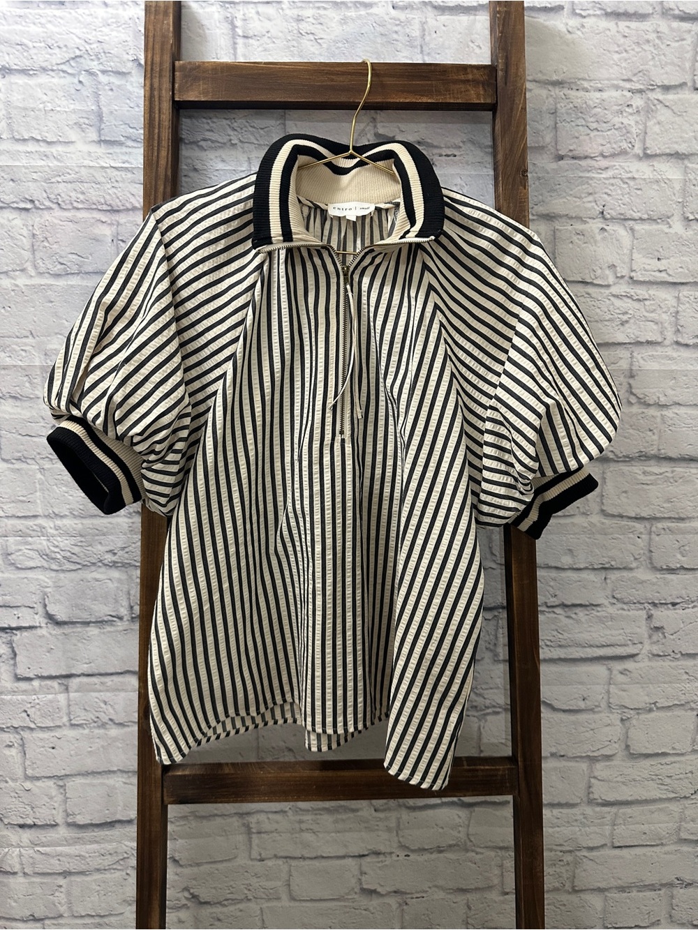 entro Black & Cream Striped Short-Sleeve Zip Polo